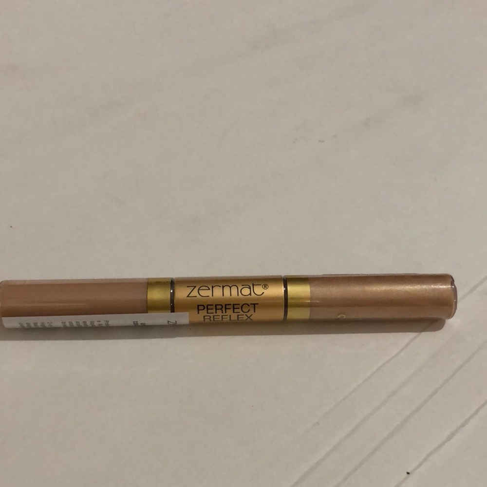 Unrivaled Duo Concealer and illuminate